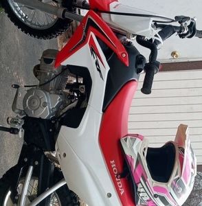 Meet your Posher, Jezebel